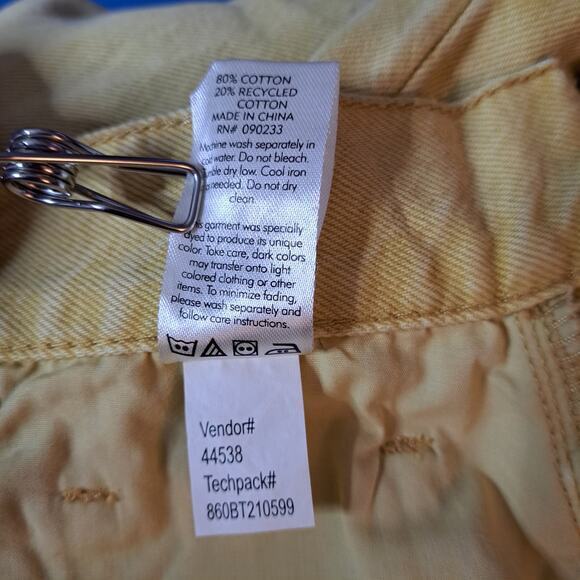 Yellow Women's Jeans - Picture 14 of 15